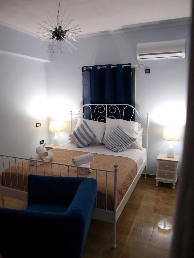 Vourvoúlos Loulaki Villas Santorini מראה חיצוני תמונה