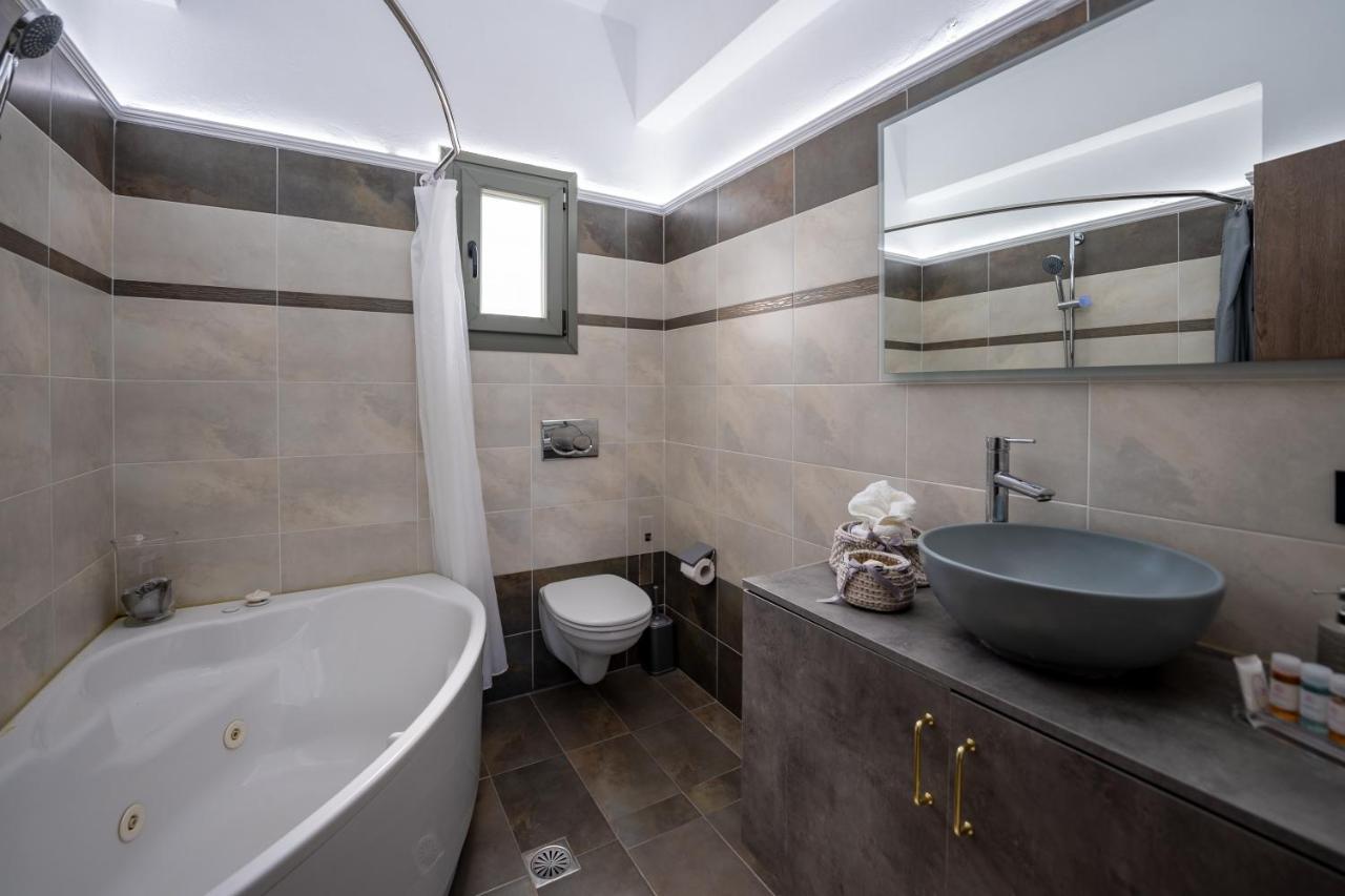 Vourvoúlos Loulaki Villas Santorini מראה חיצוני תמונה