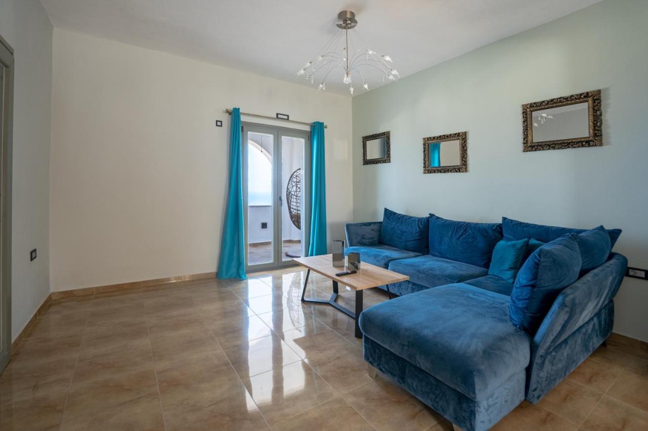 Vourvoúlos Loulaki Villas Santorini מראה חיצוני תמונה
